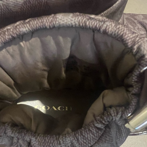 Size 8 - Picture 7 of 10